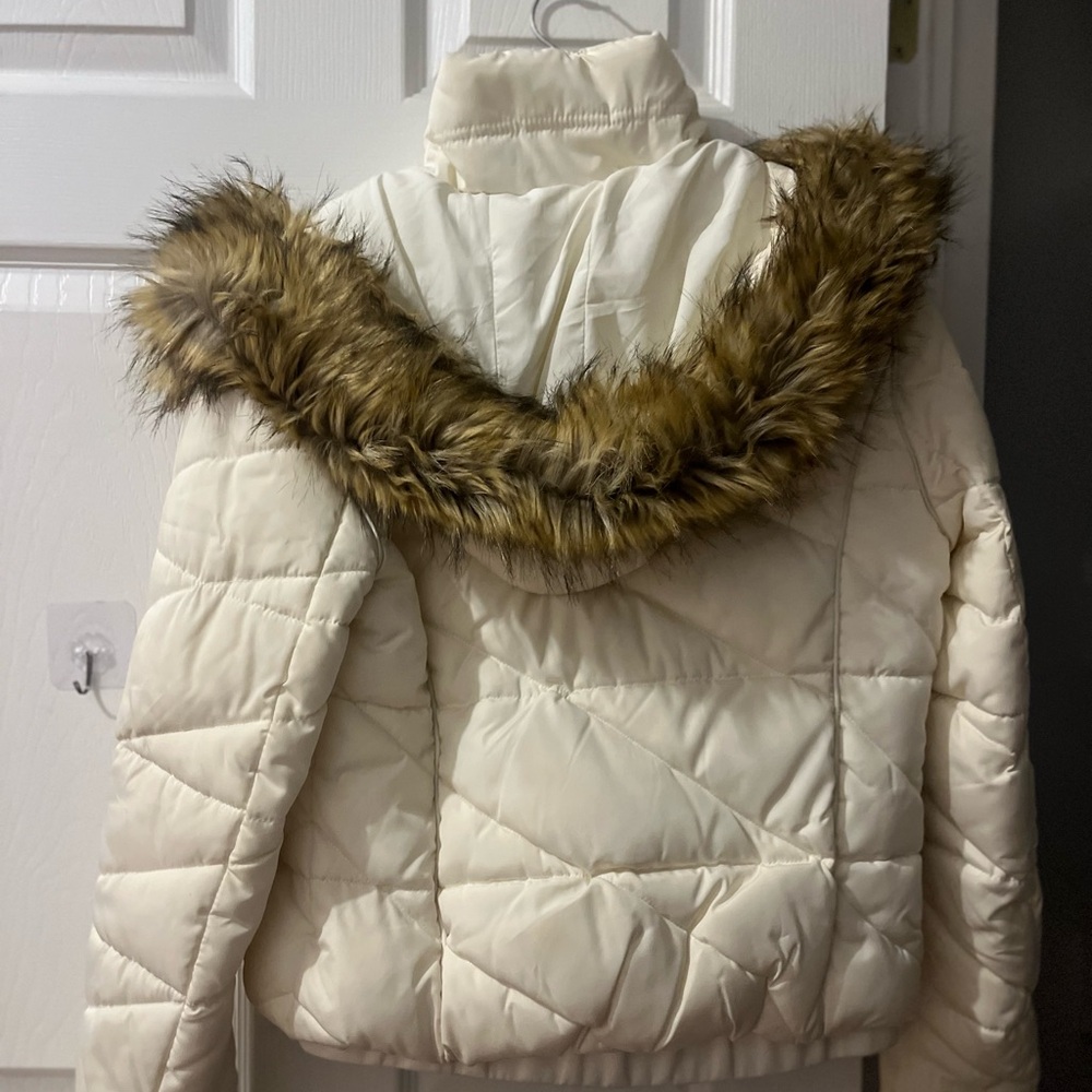 Zara white puffer jacket with fur cap size S